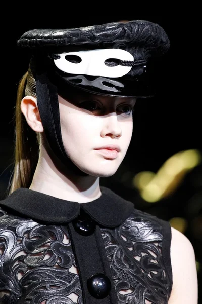Look 181